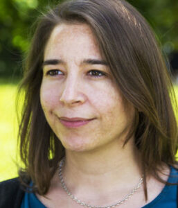 Portrait de Laure SIMLER